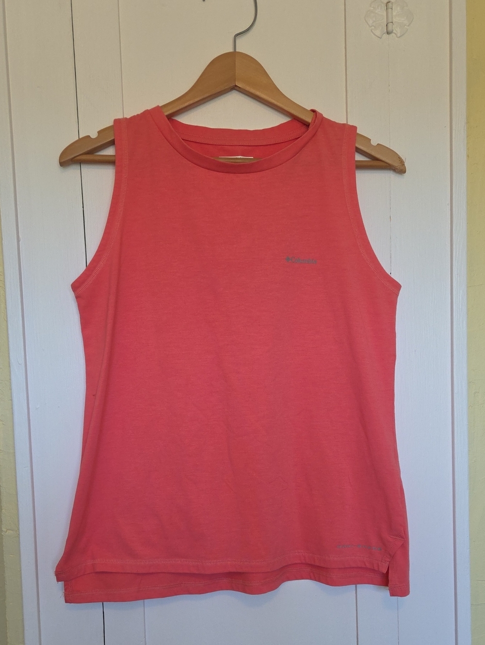 Columbia Coral Sleeveless Performance Omni-shade Tank Top Size M